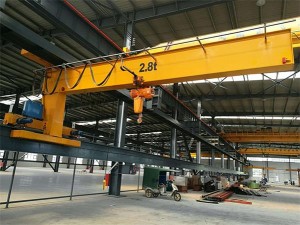 wall travelling jib crane